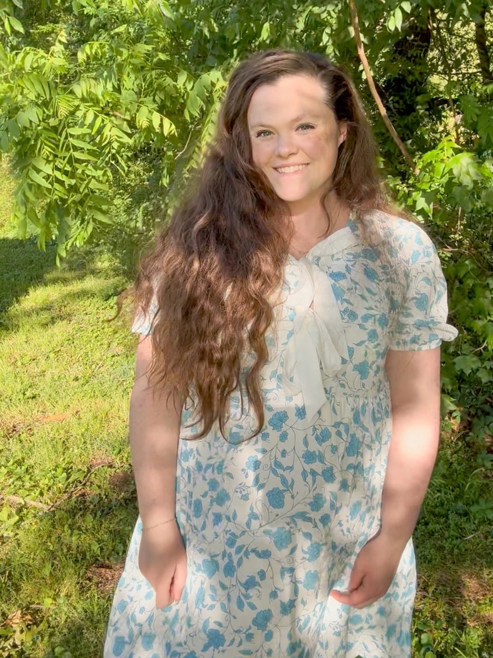 Cream Floral Tie-Neck Short Sleeve Tunic Dress in Light Blue